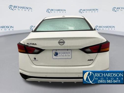 2025 Nissan Altima 2.5 SV