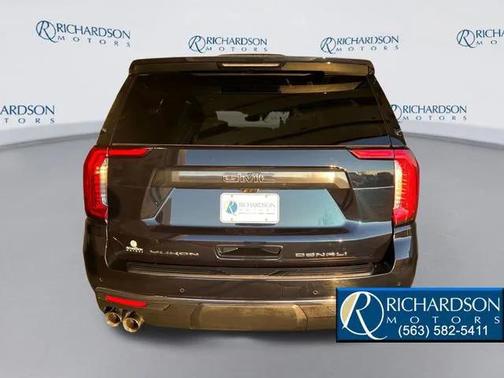 2024 GMC Yukon XL Denali Ultimate