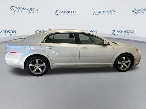 2011 Chevrolet Malibu 1LT