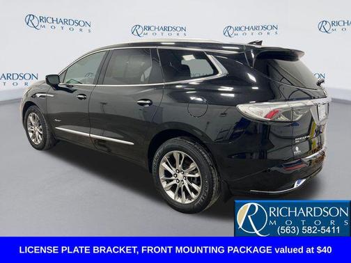 2022 Buick Enclave AWD Avenir