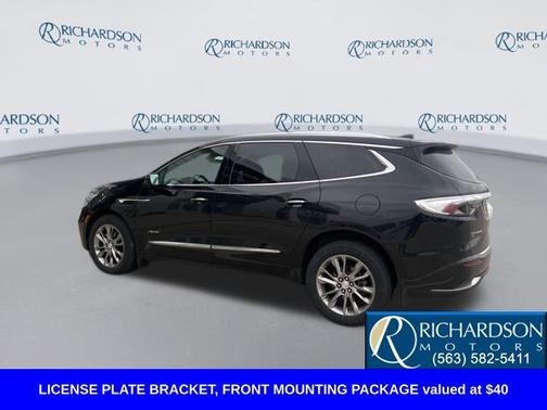 2022 Buick Enclave AWD Avenir