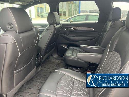 2022 Buick Enclave AWD Avenir