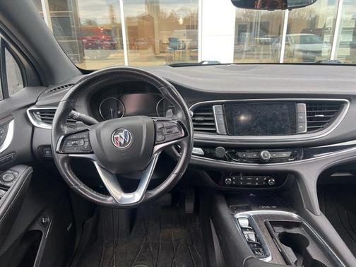 2022 Buick Enclave AWD Avenir