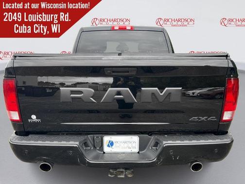 Diamond Black Crystal Pearlcoat 2023 RAM 1500 Classic Express