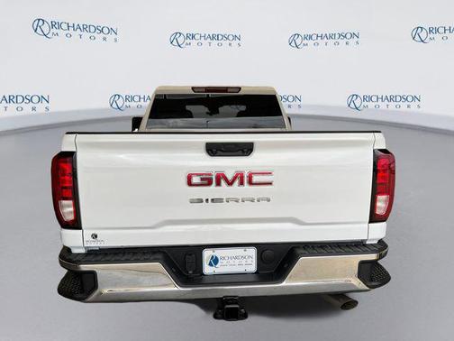 2026 GMC Sierra 2500 Base