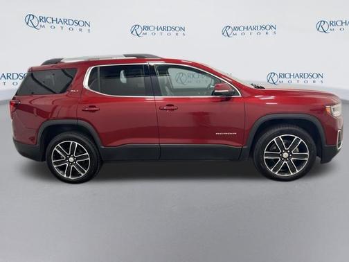 2023 GMC Acadia AWD SLT