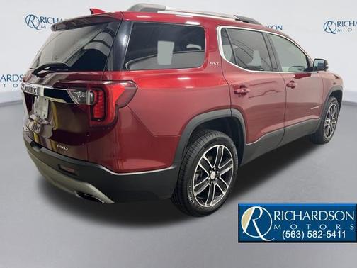 2023 GMC Acadia AWD SLT