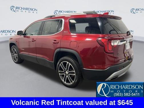 2023 GMC Acadia AWD SLT