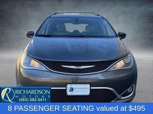 2018 Chrysler Pacifica Touring-L