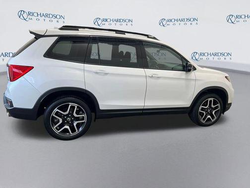 Platinum White 2023 Honda Passport AWD Elite