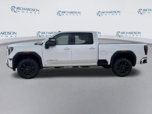 2026 GMC Sierra 2500 AT4
