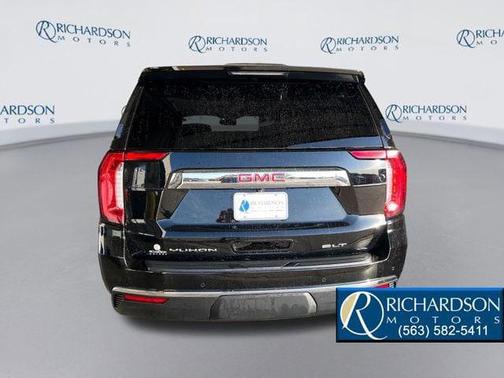 Onyx Black 2021 GMC Yukon XL SLT