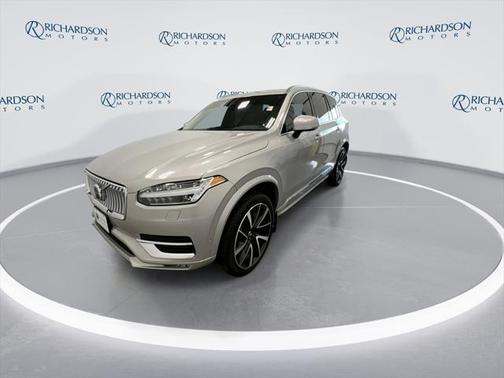 2023 Volvo XC90 B6 Plus 7-Seater