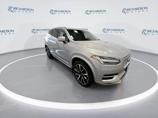 2023 Volvo XC90 B6 Plus 7-Seater