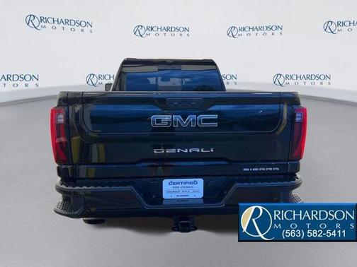 Onyx Black 2025 GMC Sierra 2500 Denali Ultimate