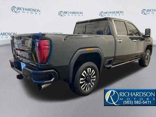 Onyx Black 2025 GMC Sierra 2500 Denali Ultimate