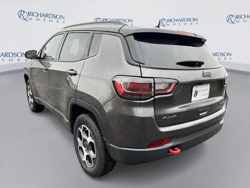 2022 Jeep Compass Trailhawk