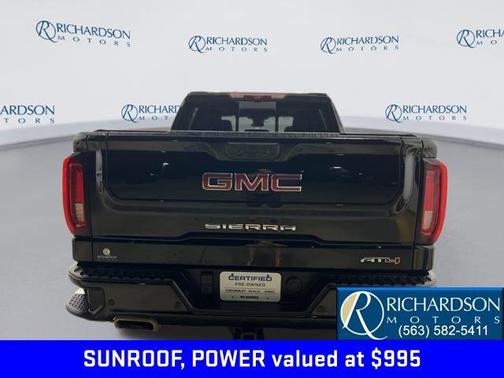 2024 GMC Sierra 1500 AT4