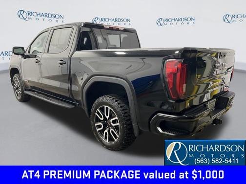 2024 GMC Sierra 1500 AT4