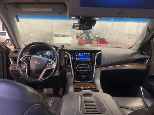 2018 Cadillac Escalade Premium Luxury