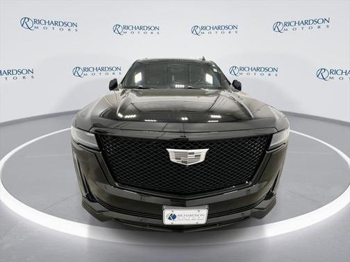 2022 Cadillac Escalade Sport
