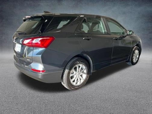 Nightfall Gray Metallic 2021 Chevrolet Equinox LS