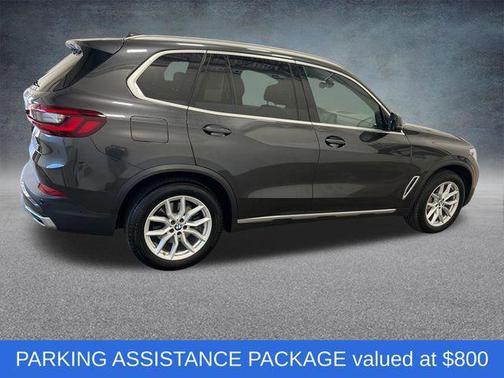 Dark Graphite Metallic 2022 BMW X5 xDrive40i