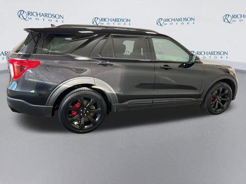 AGATE BLACK METALLIC 2023 Ford Explorer ST