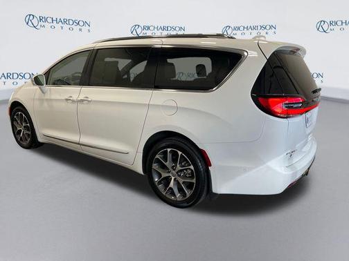 2021 Chrysler Pacifica Limited