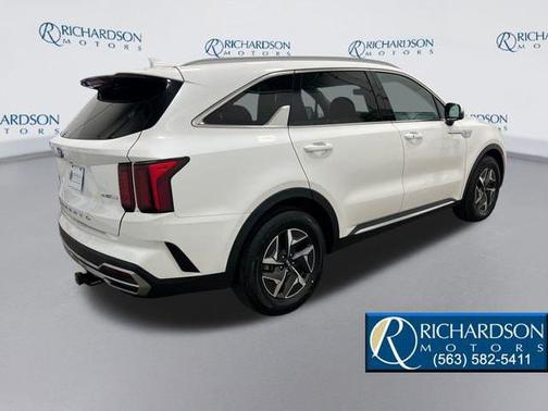 Snow White Pearl 2021 Kia Sorento Hybrid EX