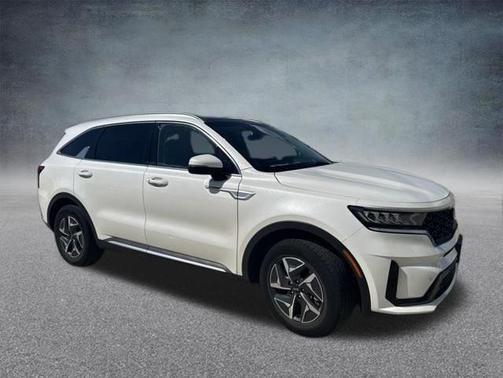 Snow White Pearl 2021 Kia Sorento Hybrid EX
