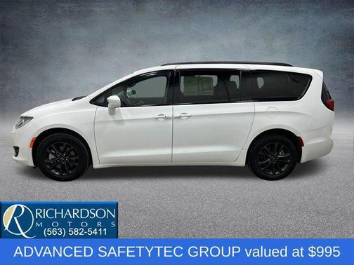 2020 Chrysler Pacifica L