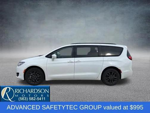2020 Chrysler Pacifica L