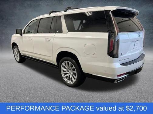 2023 Cadillac Escalade ESV Premium Luxury