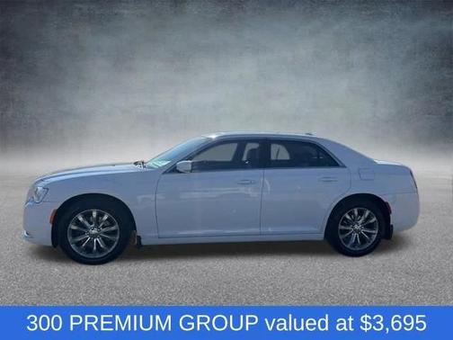 2016 Chrysler 300 Limited