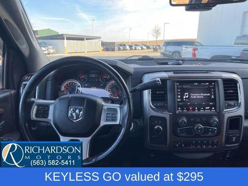 2018 RAM 2500 Laramie Crew Cab 4x4 6'4' Box