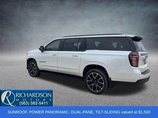 2023 Chevrolet Suburban RST