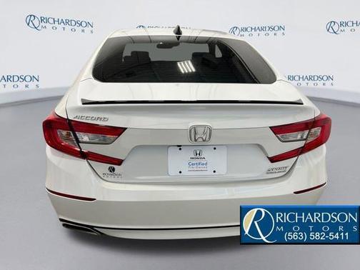 Platinum White Pearl 2022 Honda Accord Sport SE 1.5T