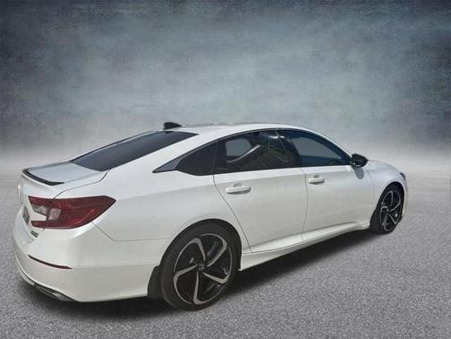 Platinum White Pearl 2022 Honda Accord Sport SE 1.5T