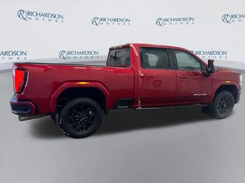 2025 GMC Sierra 2500 AT4