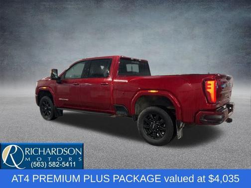 2025 GMC Sierra 2500 AT4