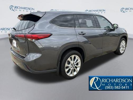 2023 Toyota Highlander Limited