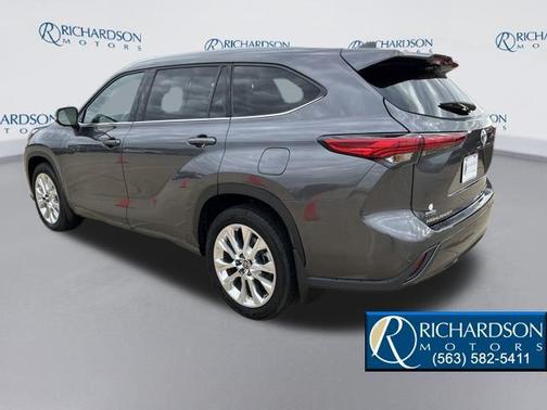 2023 Toyota Highlander Limited