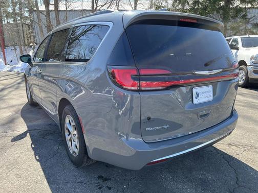 2022 Chrysler Pacifica Limited
