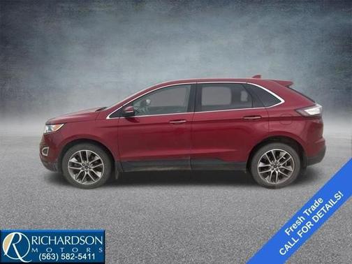 RUBY RED METALLIC TINTED CC 2017 Ford Edge Titanium