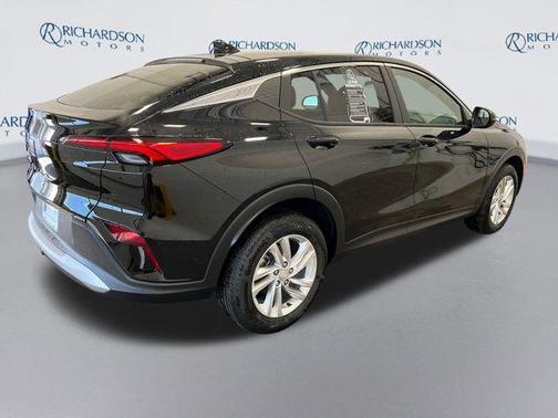 Ebony Twilight Metallic 2026 Buick Envista Preferred FWD