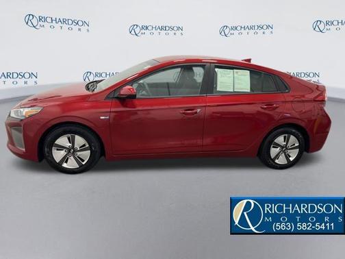 2019 Hyundai IONIQ Hybrid Blue