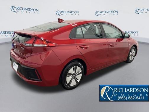 2019 Hyundai IONIQ Hybrid Blue