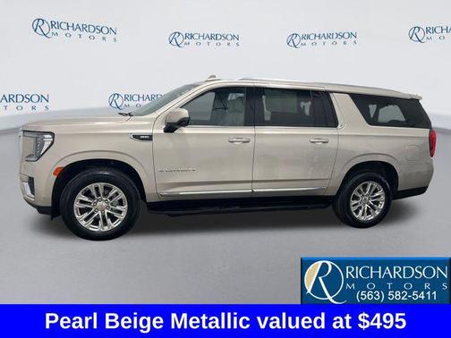 Pearl Beige Metallic 2023 GMC Yukon XL SLT