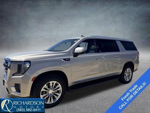 Pearl Beige Metallic 2023 GMC Yukon XL SLT